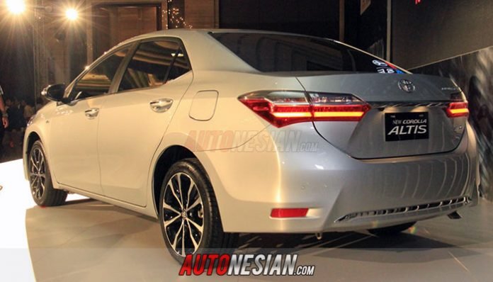 Toyota Corolla Altis Terbaru Semakin Keren - Autonesian.com
