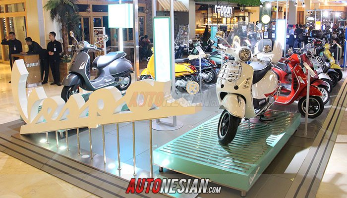 Piaggio Indonesia mall to mall roadshow di Kota Kasablanka