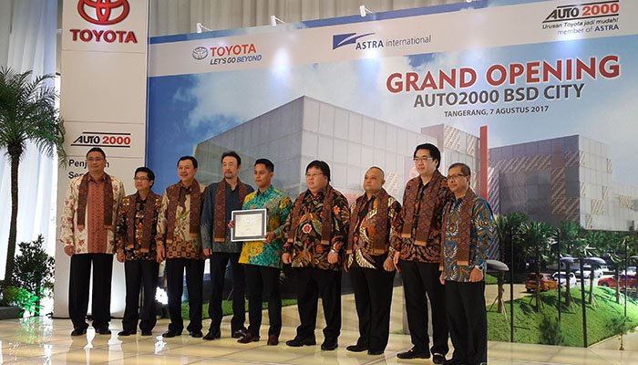 Auto2000 BSD City Resmi Dibuka