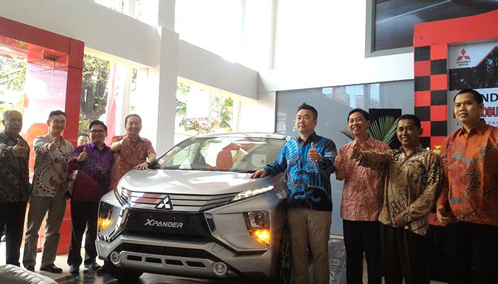 Diler Mitsubishi PT Borobudur Oto Mobil – Kolonel Sugiyono Resmi Dibuka