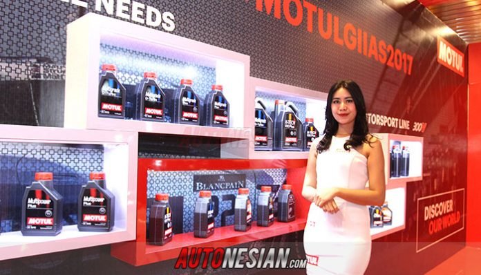 oli-motul-giias-2017 Motul Indonesia Ramaikan GIIAS 2017 dengan berbagai produk unggulan, potongan harga hingga edukasi pemilihan pelumas dengan baik