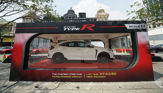 handover-honda-civic-type-r-indonesia-2 Honda Civic Type R