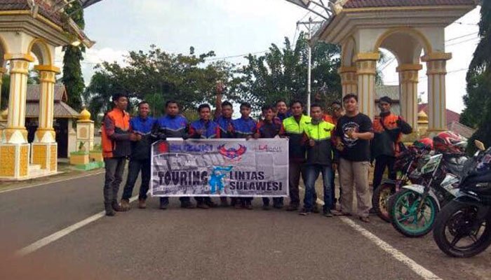 Suzuki Satria Makassar Team (SMART)