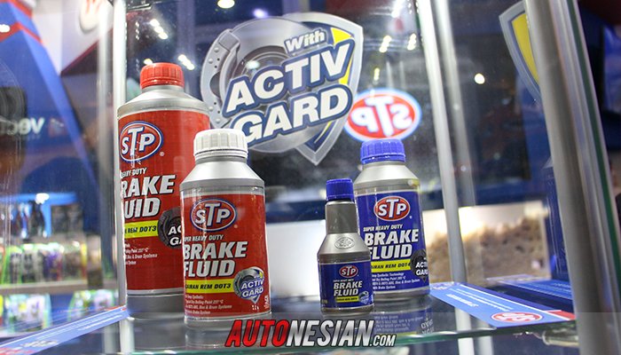 STP Brake Fluid With Activgard