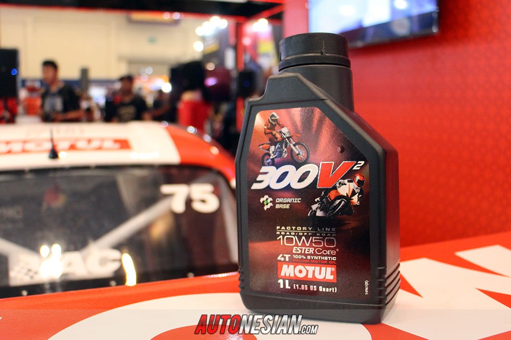 Motul 300V2 4T