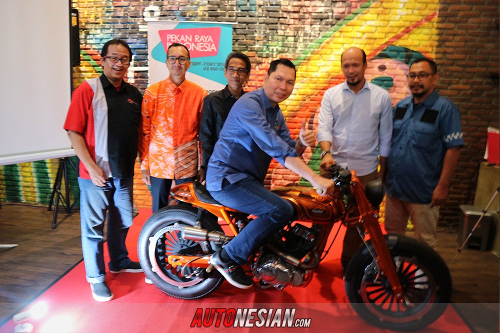 Bersamaan ajang Pekan Raya Indonesia, Shopee Parjo Red Carpet hadir dengan menempati Hall 10, ICE, BSD, Tangerang pada tanggal 27 September sampai 7 Oktober 2018