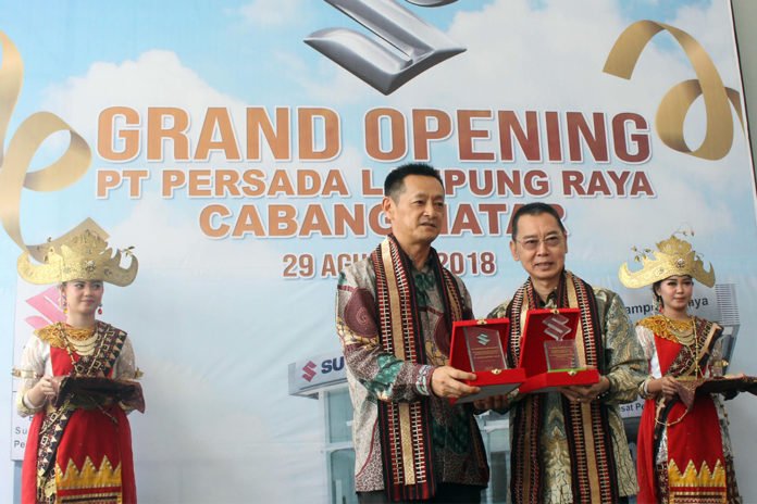 outlet-suzuki-Persada-Lampung-Raya Suzuki kini telah memiliki total 53 dealer dan 326 outlet di seluruh Indonesia