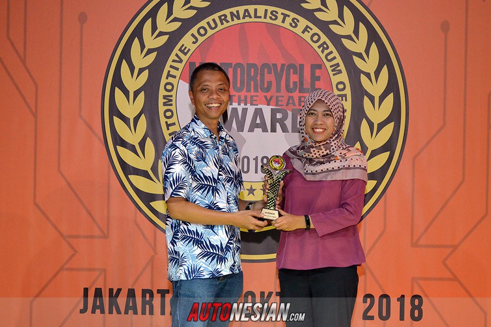 Honda PCX Hybrid FORWOT Motorcycle of The Year 2018