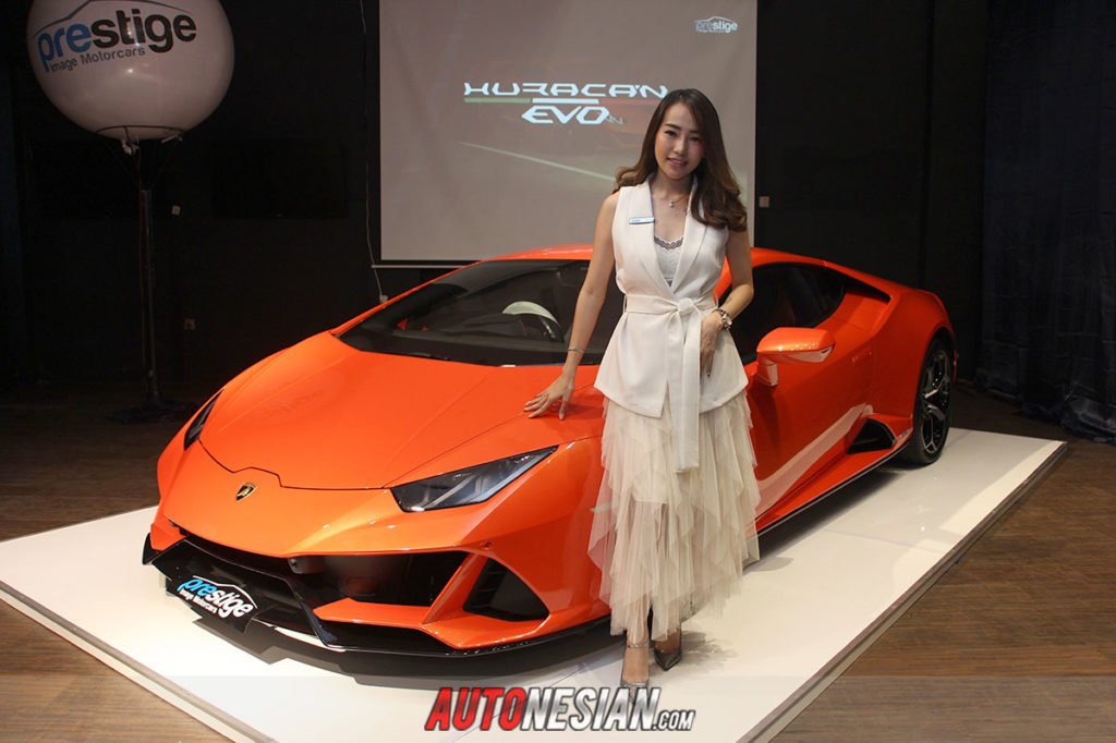 Lamborghini Huracan EVO AWD Prestige Motorcars