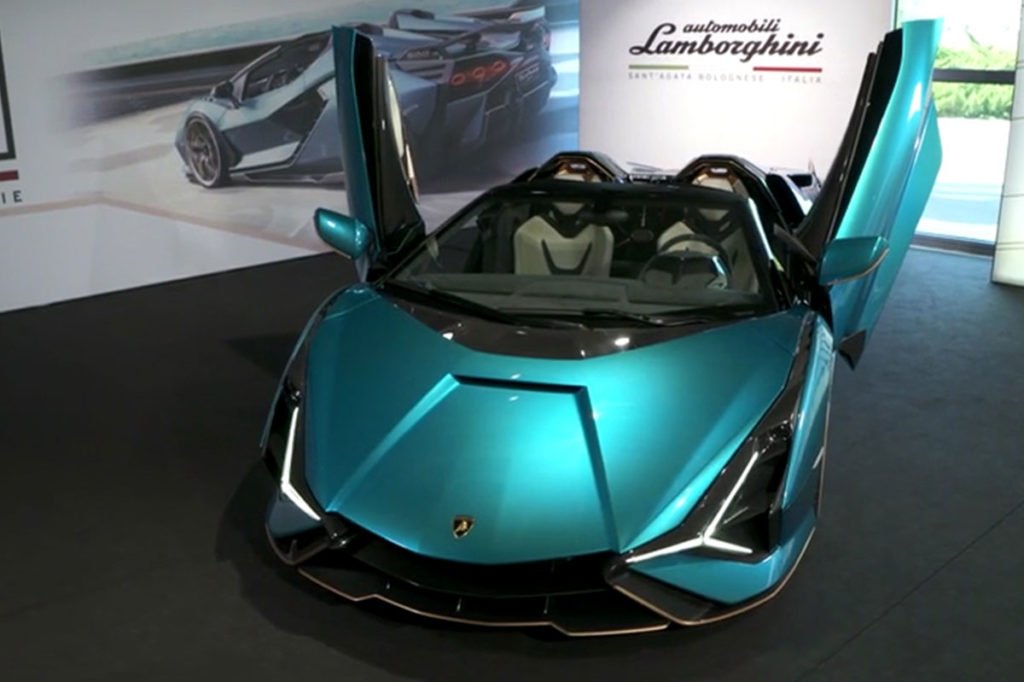 Lamborghini Sian Roadster