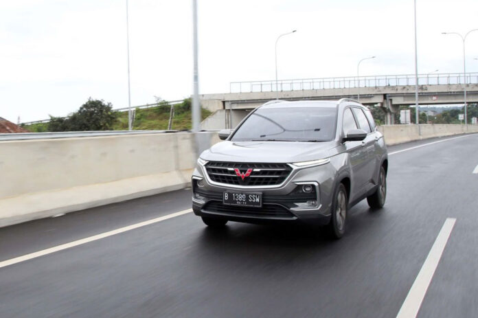 Wuling-Almaz-Indonesia-2 Wuling Almaz SUV Indonesia