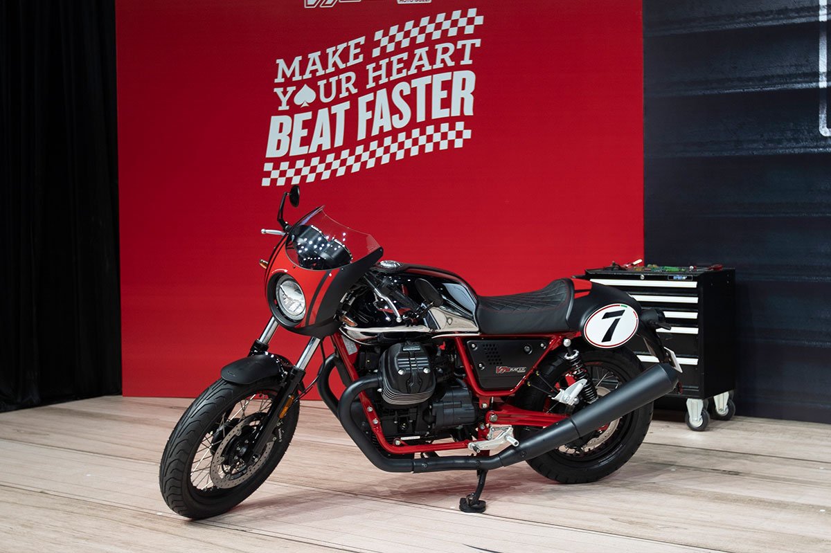 Moto Guzzi V7 III Racer 10th Anniversary Indonesia