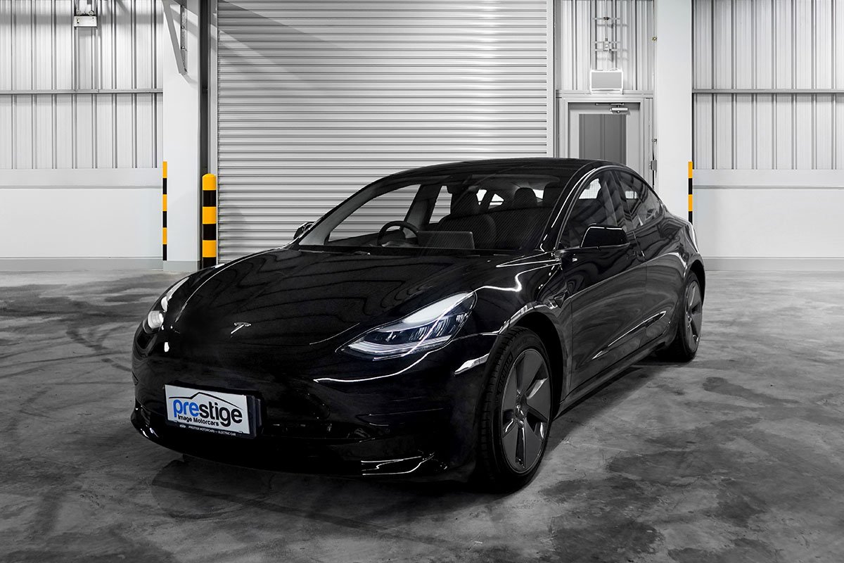 Mobil Listrik Tesla Model 3 Facelift Indonesia