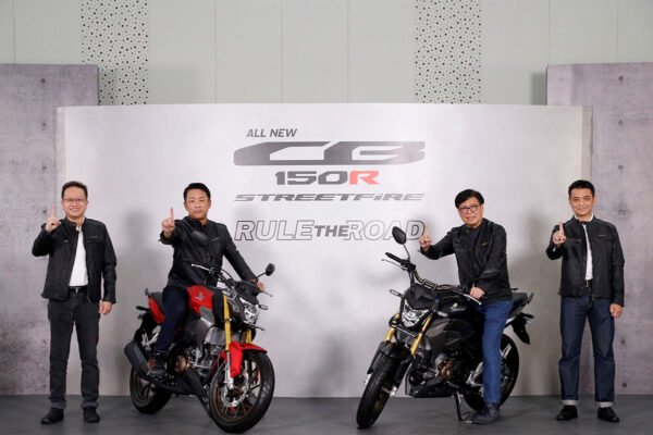 Resmi Meluncur All New Honda Cb R Streetfire Kini Kental Aura Bigbike Autonesian Com