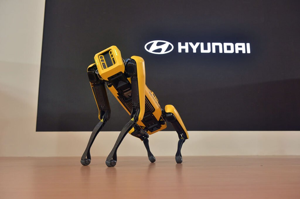 hyundai spot robot pintar berkaki empat