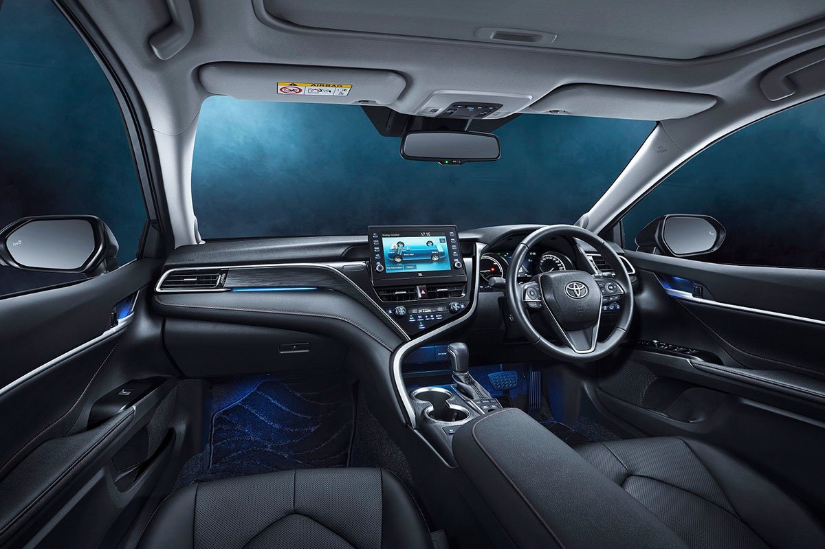 All New Toyota Camry Hybrid Indonesia