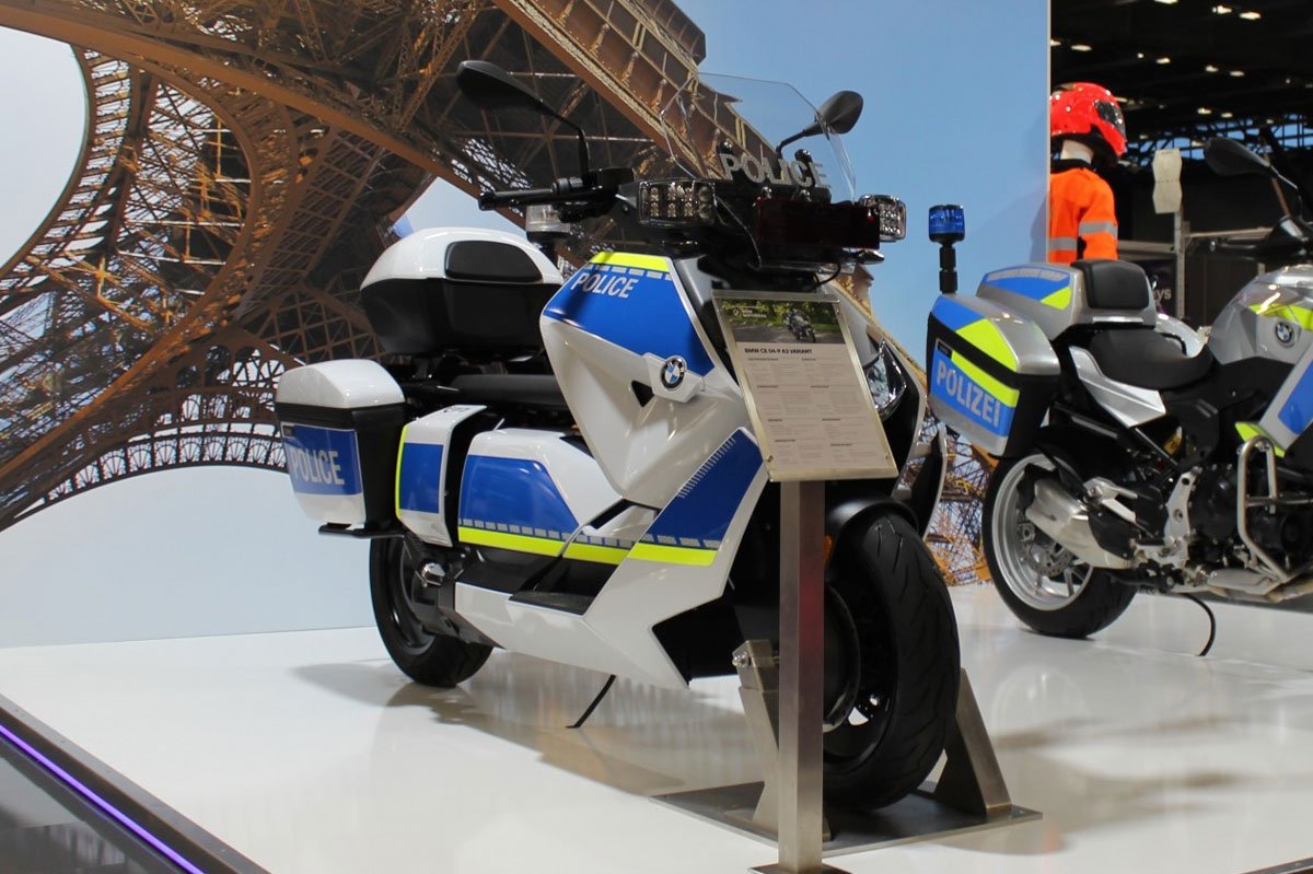 BMW CE 04 motor listrik polisi