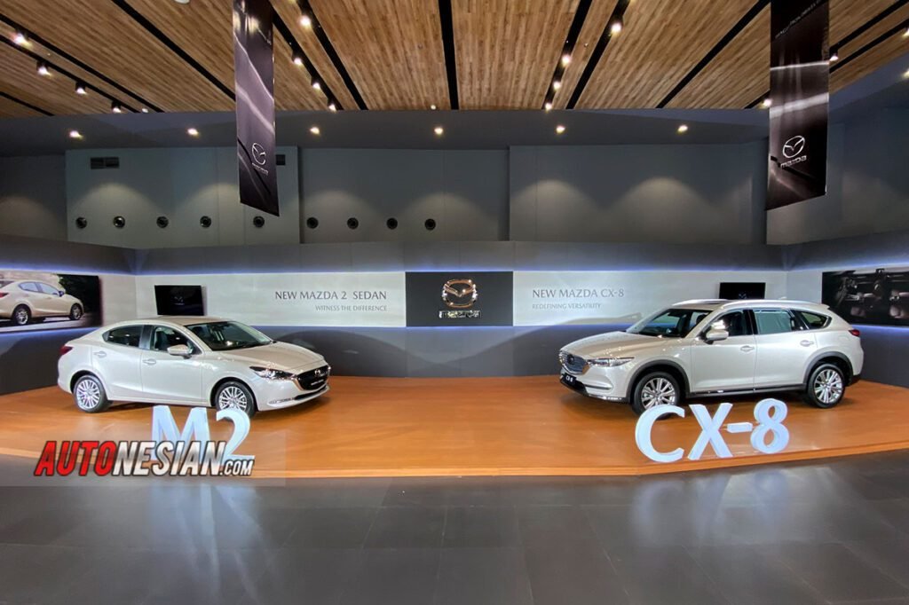 New Mazda 2 Sedan dan CX-8 Indonesia