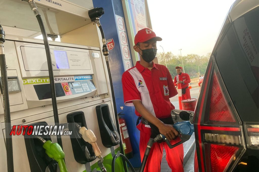 Pengisian BBM pertamina