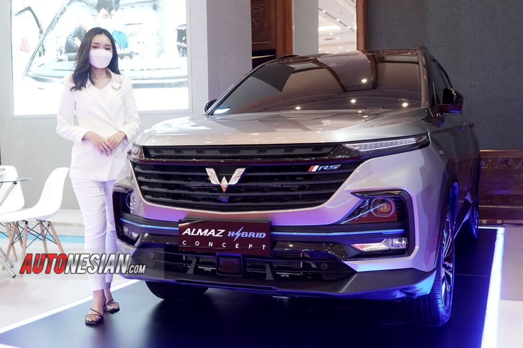 Wuling Almaz Hybrid Concept