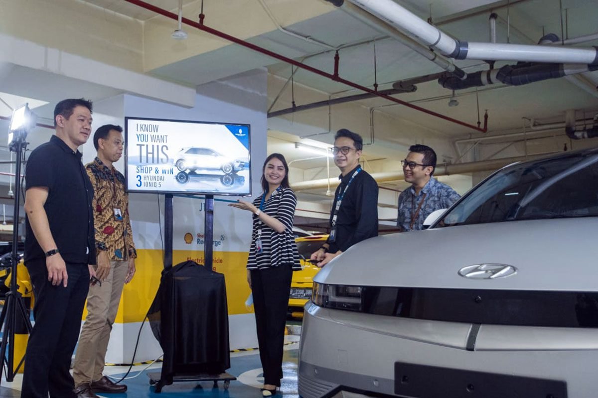 Pacific Place Mall Hyundai Ioniq 5