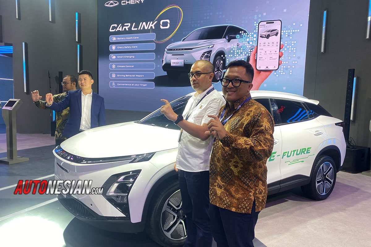 Mobil Listrik Chery Omoda E5 Carlink O PEVS 2024