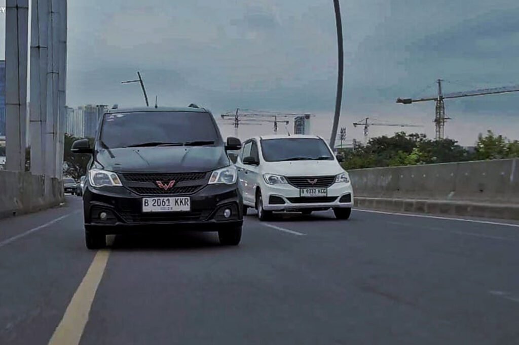 konsumen wuling confero