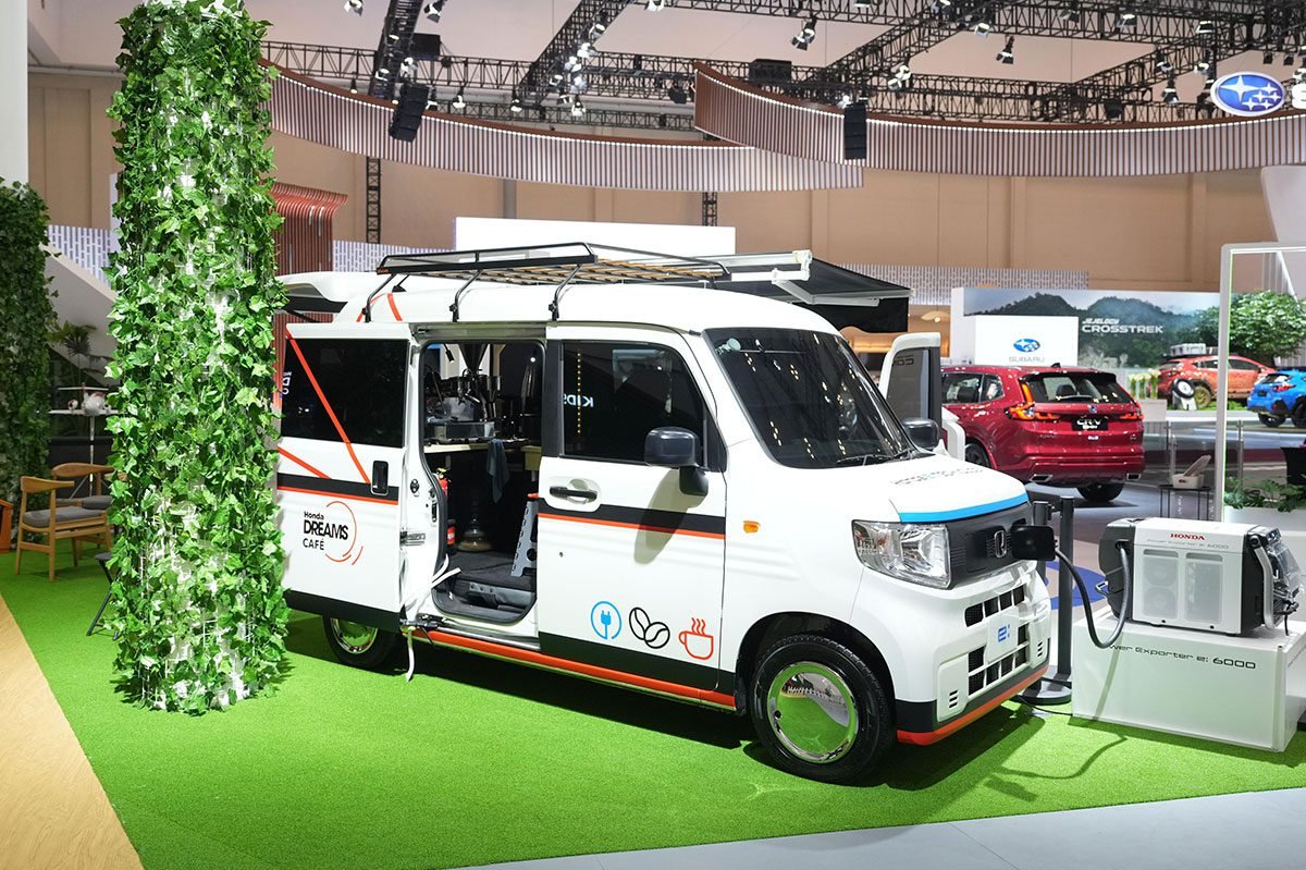 Honda N-VAN EV Dreams Cafe Mobile GIIAS 2024