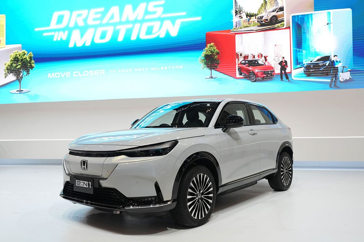 Honda e n1 mobil listrik GIIAS 2024