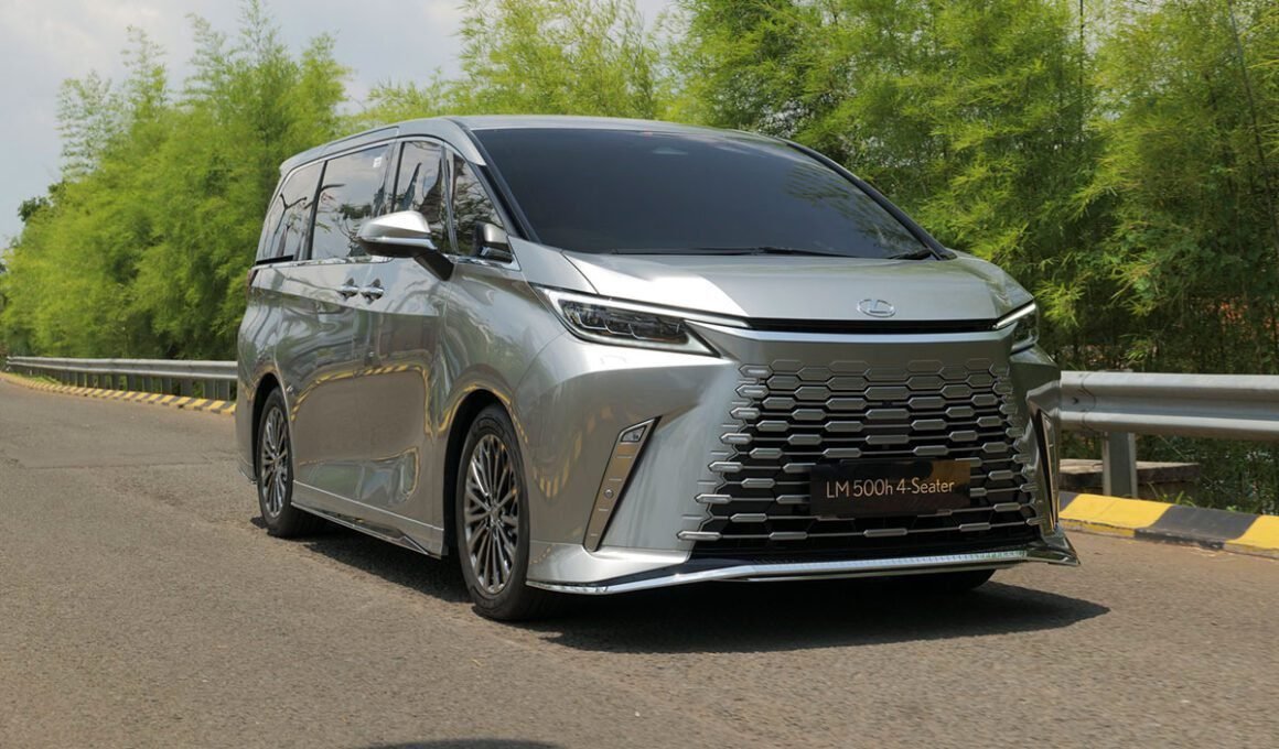 Lexus LM 500h 4-seater Indonesia