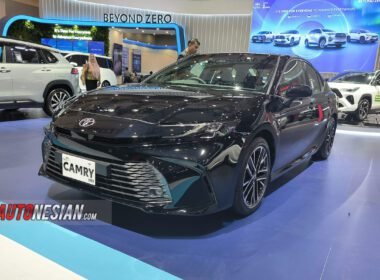 Toyota New Camry HEV Hybrid IIMS 2025