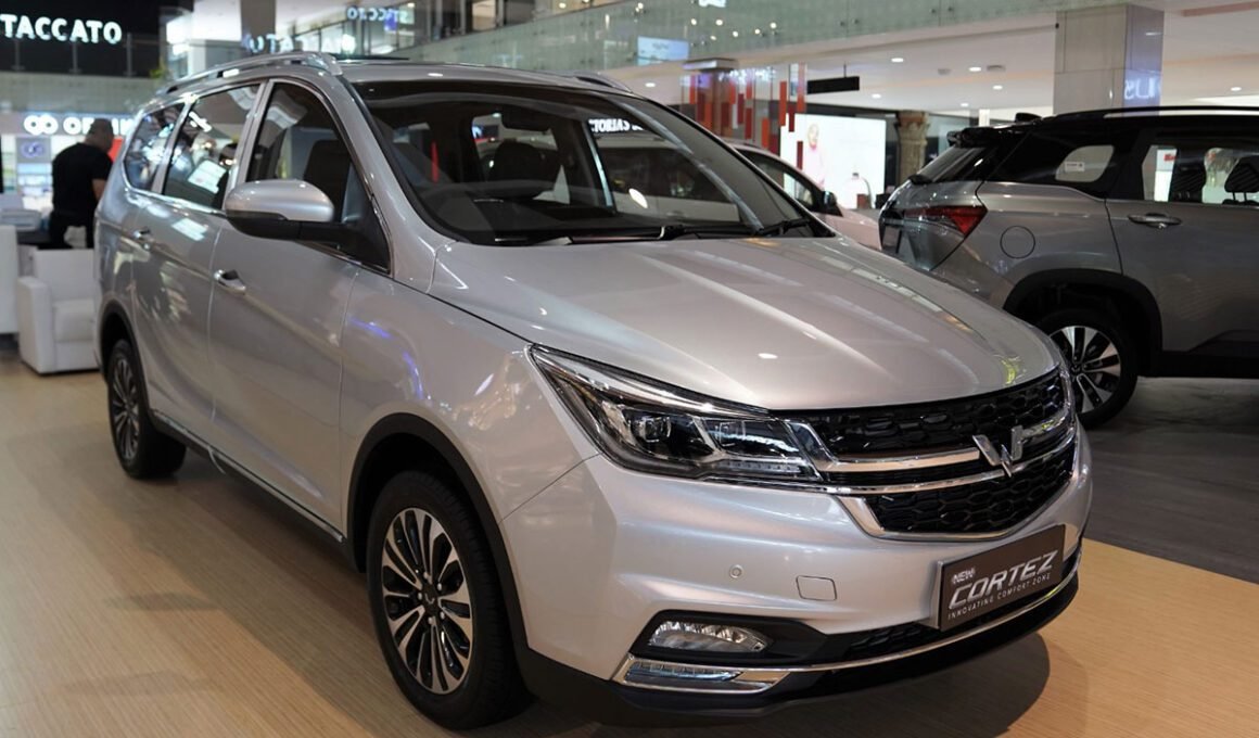 new wuling cortez mobil mpv