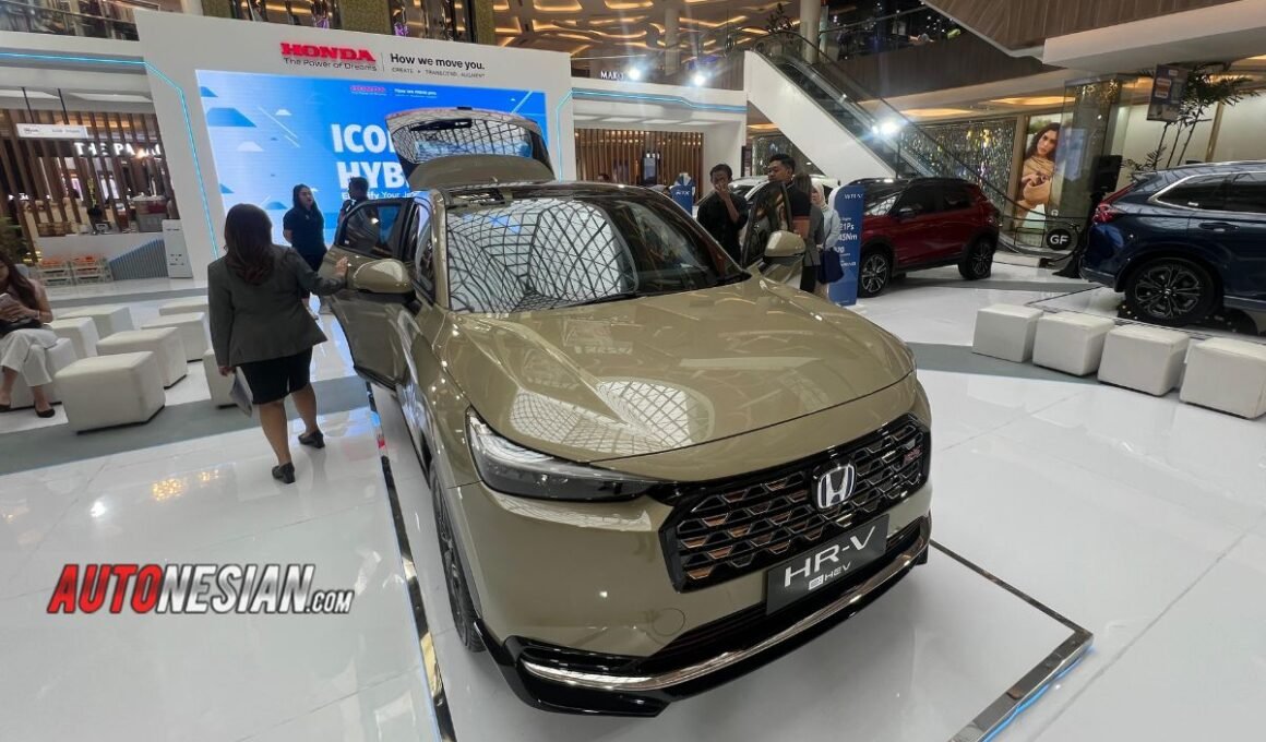 New Honda HR-V e:HEV hybrid bandung