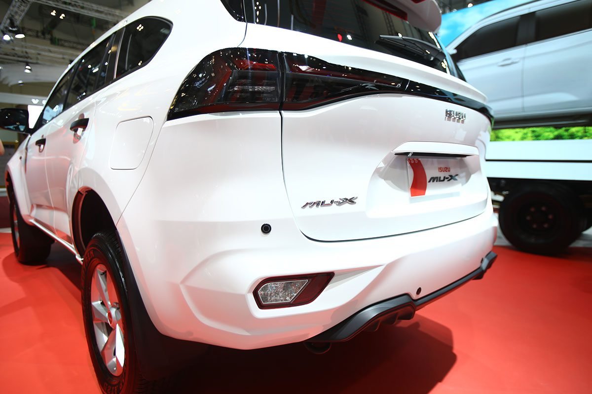 Isuzu mu-X 4WD GIIAS 2025