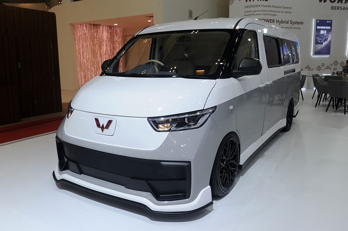 Wuling Mitra EV VIP Concept GIIAS 2025