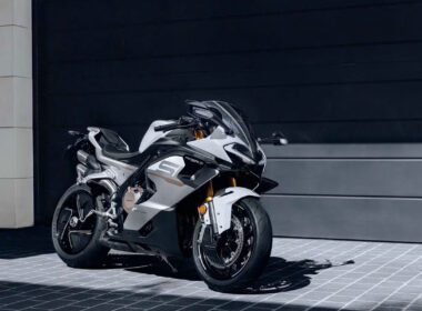 CFMoto 750SR-S