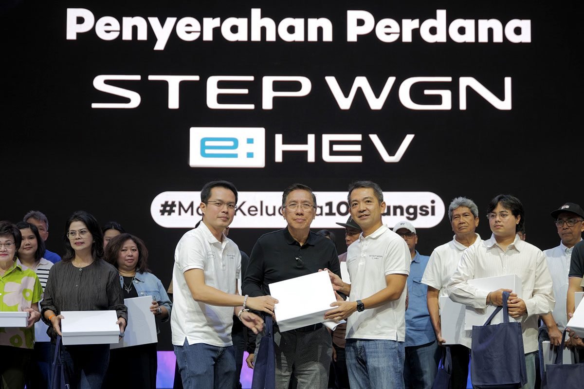 Honda STEP WGN e:HEV GIIAS 2025 penyerahan unit