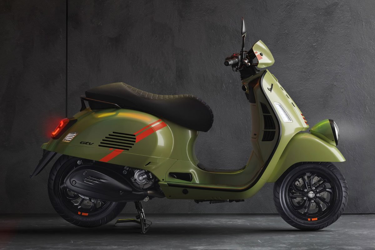Vespa GTV Green Tenace Indonesia