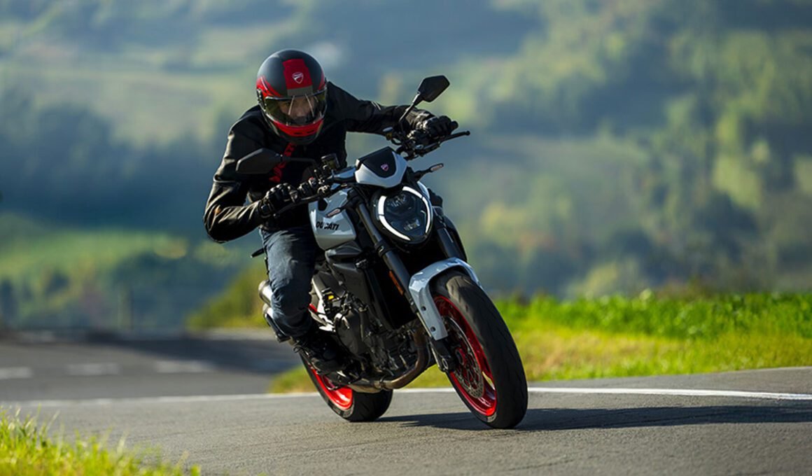 Ducati Monster MY 2026