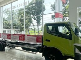 Hino 300–136 MDLR Malang