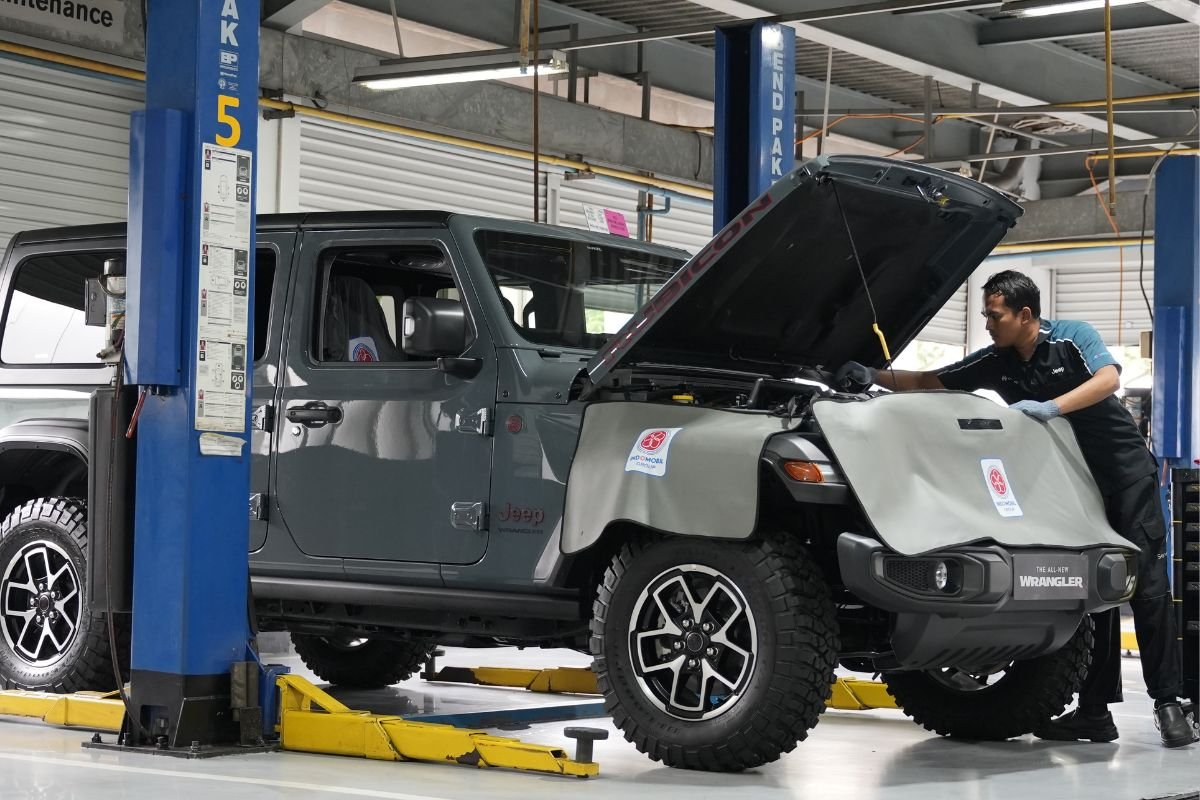 Servis Diler Jeep indonesia gading serpong