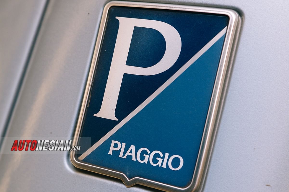 Logo piaggio emblem