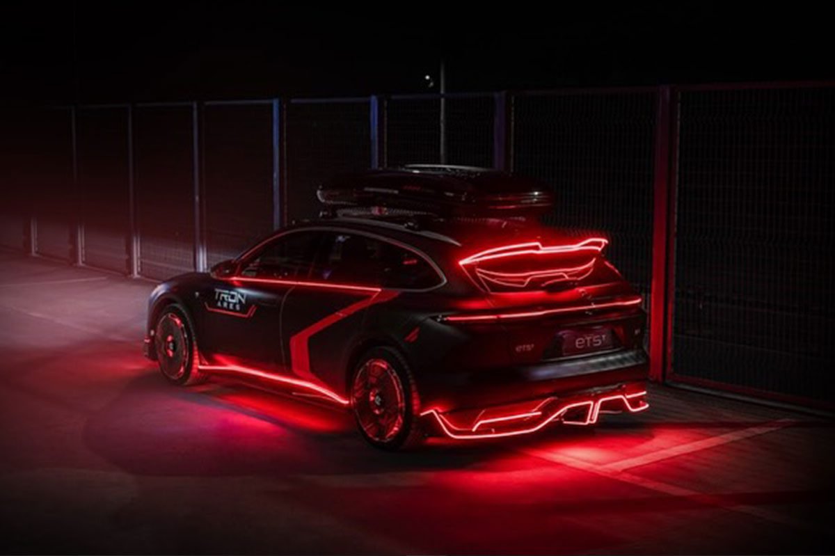 NIO ET5 Touring Tron Ares