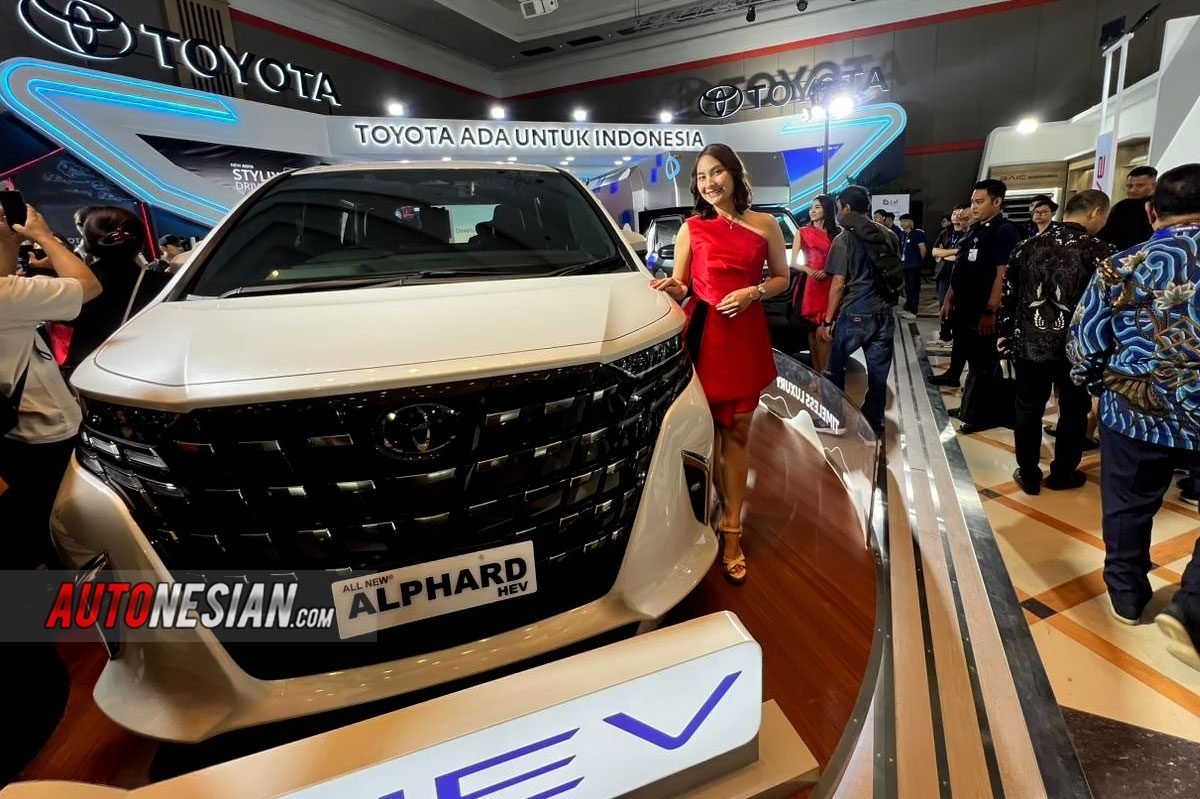 All New Toyota Alphard HEV hadir di GIIAS Bandung 2025