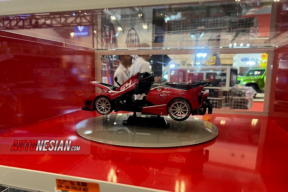 Bburago diecast Ferrari GJAW 2025