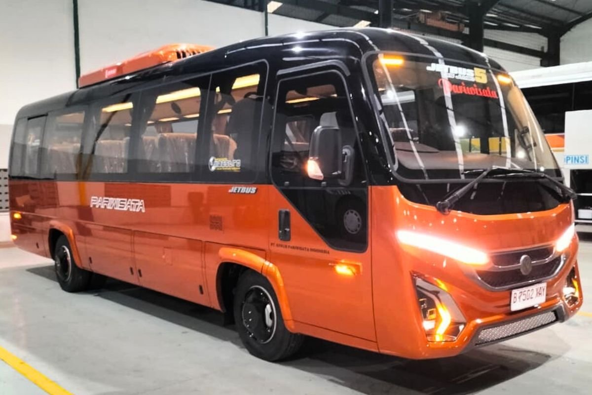 Hino GB 150 L indonesia