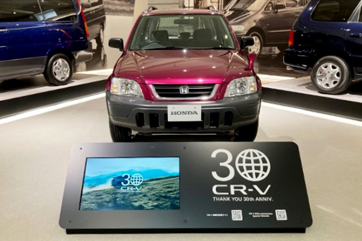 Honda CRV 30 tahun