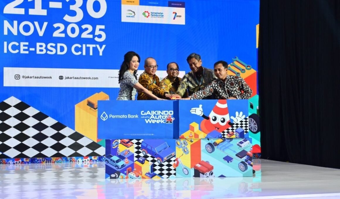 Pameran otomotif permata bank gaikindo jakarta auto week Gjaw 2025