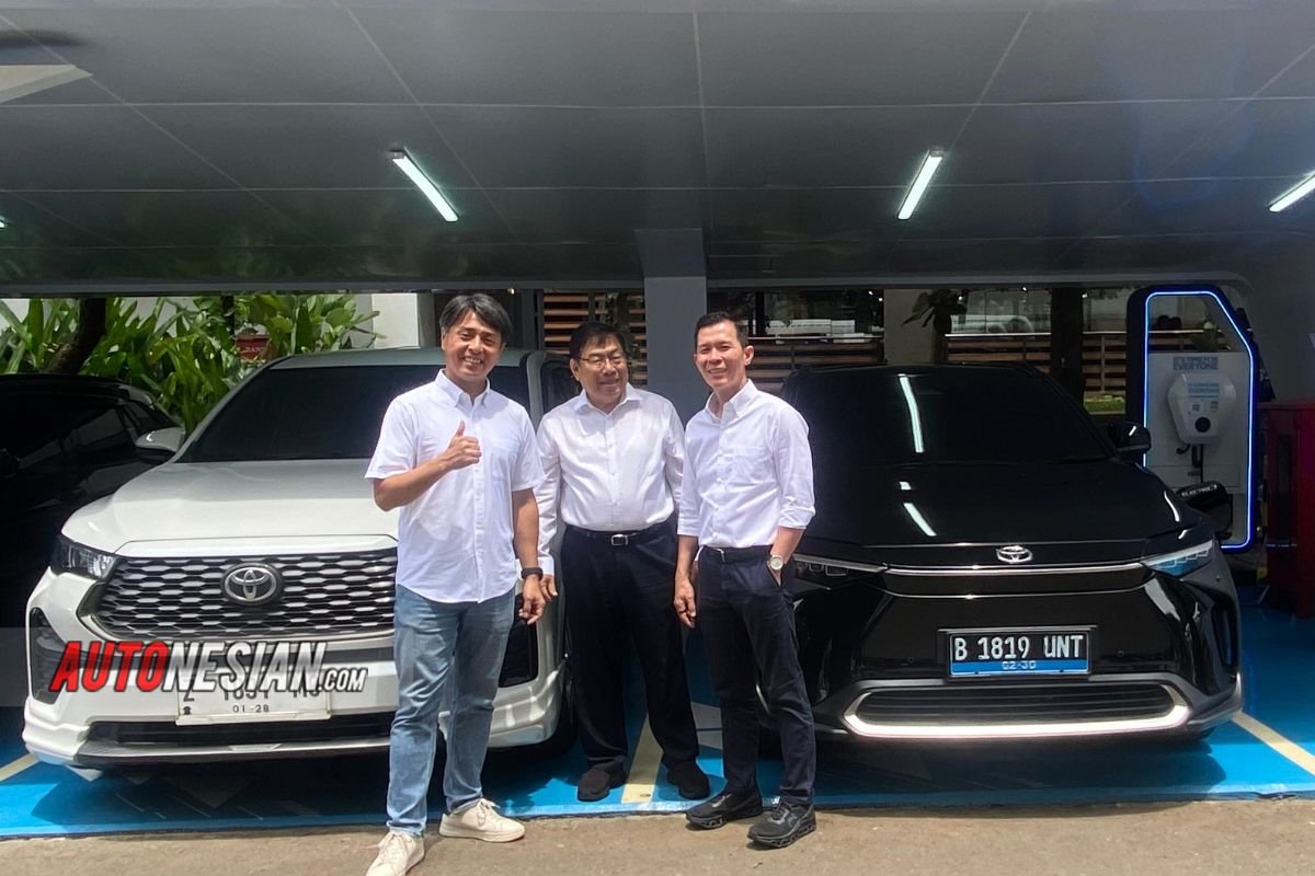 Toyota Privilege Parking charging bandung