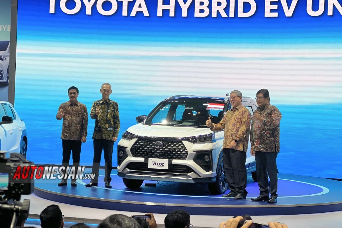 Toyota Veloz Hybrid EV GJAW 2025